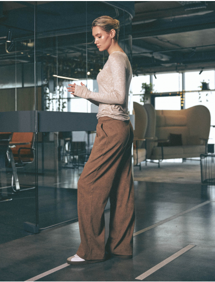 Картинка Штани бежеві