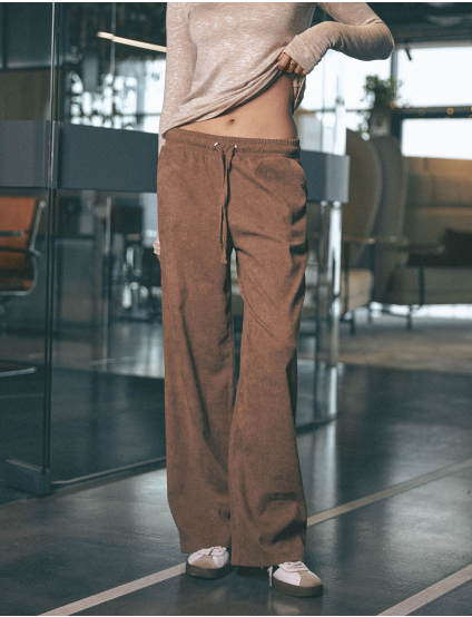 Картинка Штани бежеві