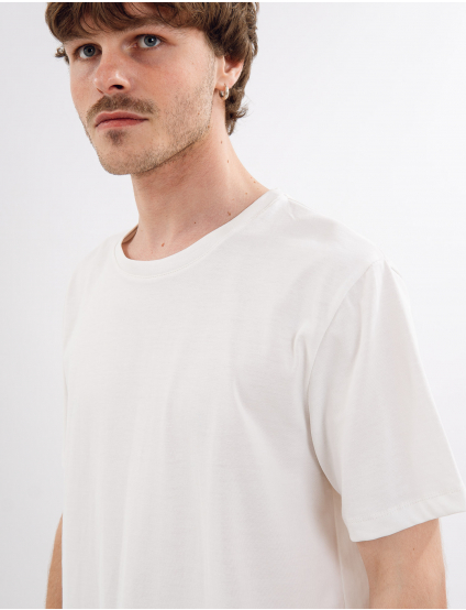 Картинка Футболка біла