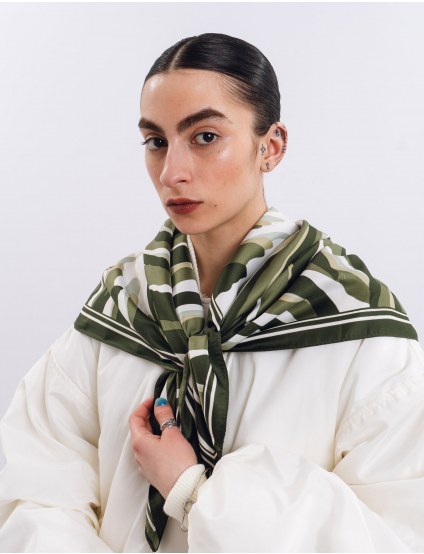 Картинка Хустка зелена з принтом