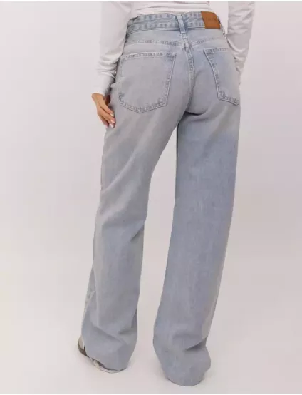 Картинка Джинси блакитні