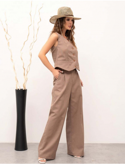 Картинка Костюм бежевий