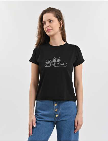 Картинка Футболка чорна з принтом