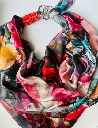 Дизайнерська хустка My Scarf "Сад кохання" 90 на 90 см Картинка Дизайнерська хустка My Scarf "Сад кохання" 90 на 90 см