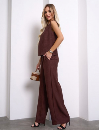 Картинка Костюм темно-коричневий 