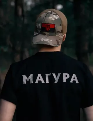 Картинка Футболка "SEMPER AUDENTES" чорна 
