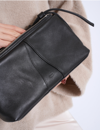 Картинка Сумка чорна шкіряна