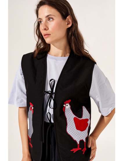 Картинка Жилет "Курочки" чорний 
