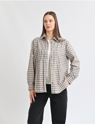 Картинка Сорочка бежева в клітинку з накладними кишенями