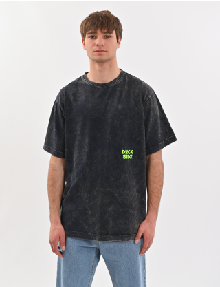 Картинка Футболка темно-синя з принтом