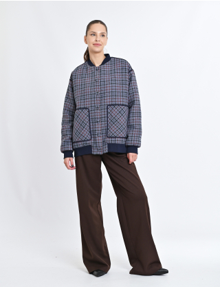 Жакет у дрібну клітинку з контрастними деталями Картинка Жакет у дрібну клітинку з контрастними деталями