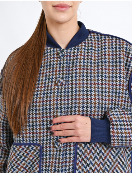 Картинка Жакет у дрібну клітинку з контрастними деталями