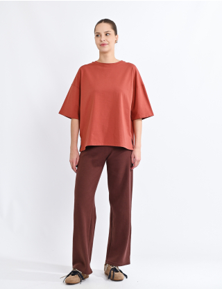 Футболка oversize теракотового кольору Картинка Футболка oversize теракотового кольору