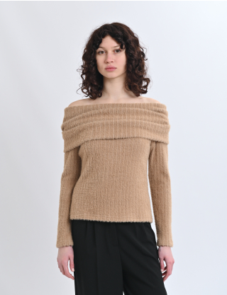 Картинка Светр коричневий