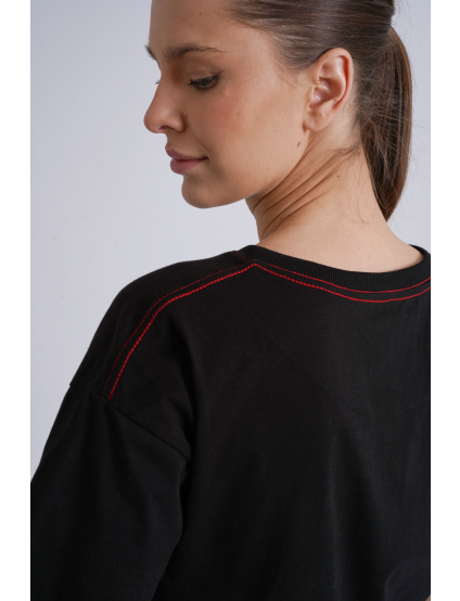 Картинка Футболка з мінімалістичним арт‑принтом