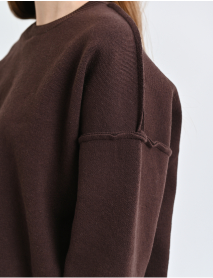 Картинка Трикотажний светр коричневий