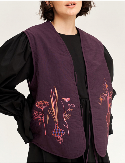 Картинка Жилет "У чарівному саду" фіолетовий 