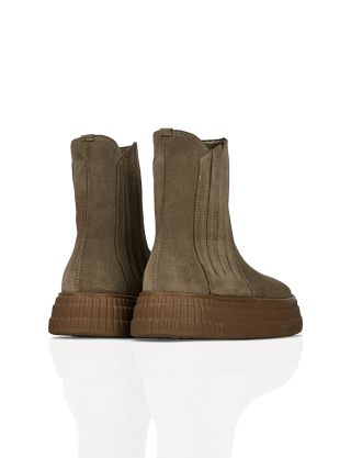 Челсі осінні горіхові з натурального спилку-замші Картинка Челсі осінні горіхові з натурального спилку-замші