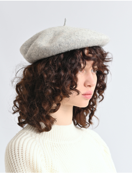 Картинка Берет світло-сірий