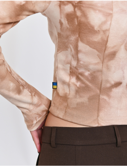 Картинка Лонгслів бежевий