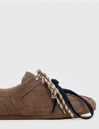 Кросівки бежеві Картинка Кросівки бежеві