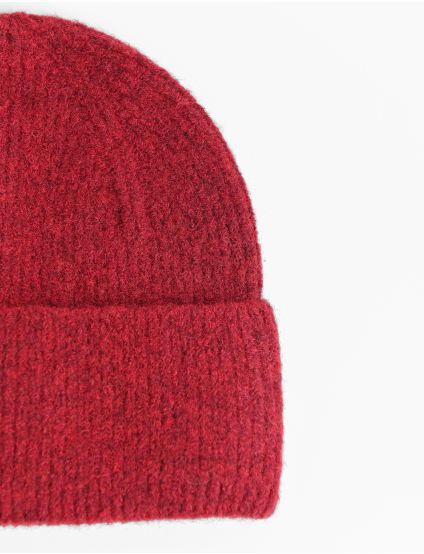 Картинка Шапка бордова 