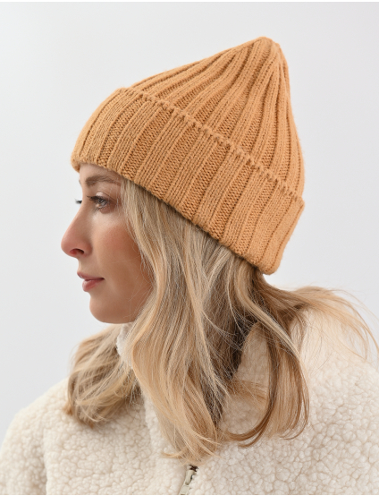 Картинка Шапка світло-коричнева 