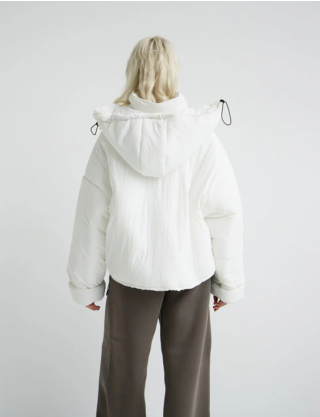 Картинка Куртка біла 