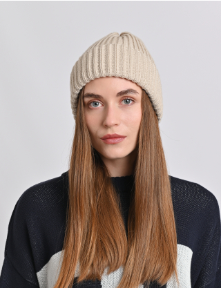 Картинка Шапка бежева