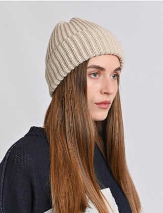 Картинка Шапка бежева