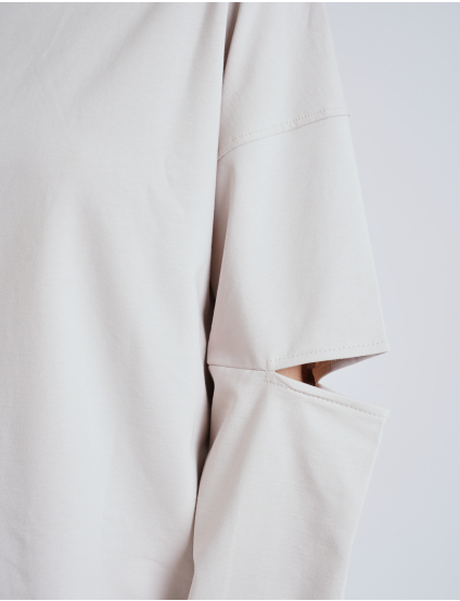 Картинка Лонгслів бежевий