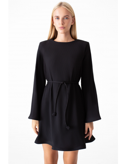 Картинка Сукня міні чорна 