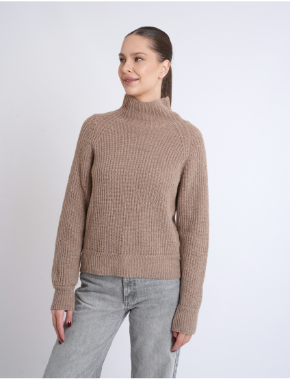 Картинка Светр бежевий