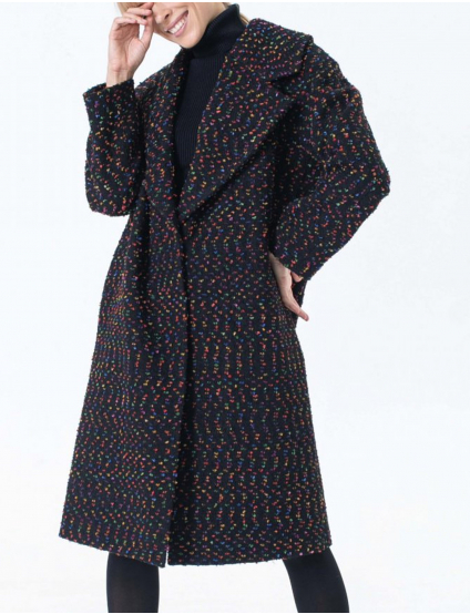 Картинка Пальто чорне букле з кольоровою ниткою