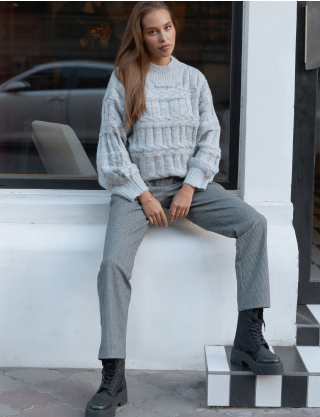 Картинка Светр світло-сірий