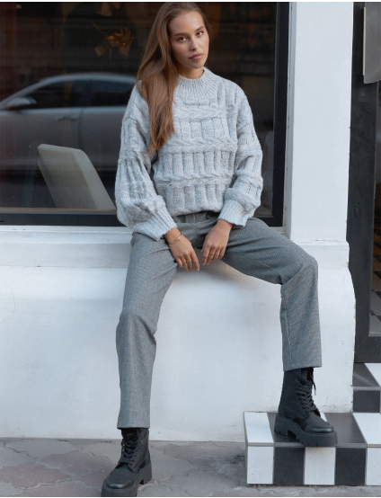 Картинка Светр світло-сірий