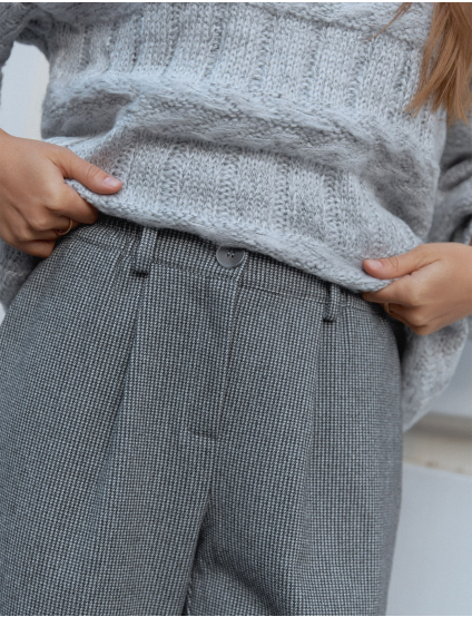 Картинка Светр світло-сірий