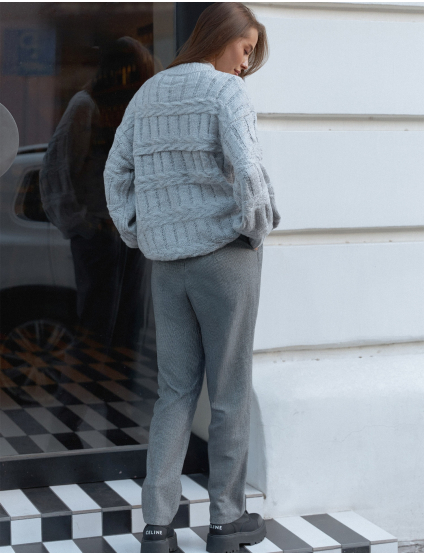 Картинка Светр світло-сірий