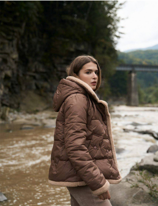 Картинка Куртка коричнева