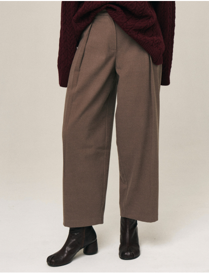 Картинка Прямі брюки в кольорі тауп з теплої костюмної тканини