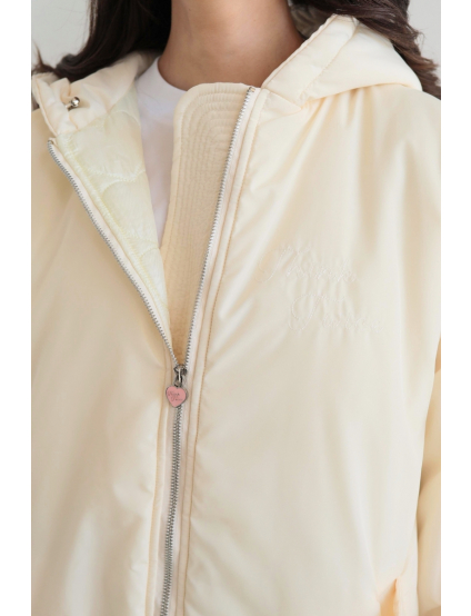 Картинка Куртка біла 