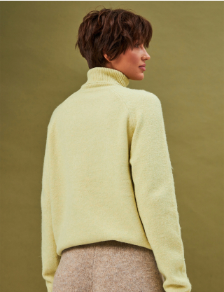 Картинка Светр жовтий