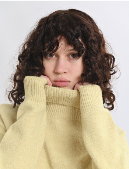 Картинка Светр жовтий