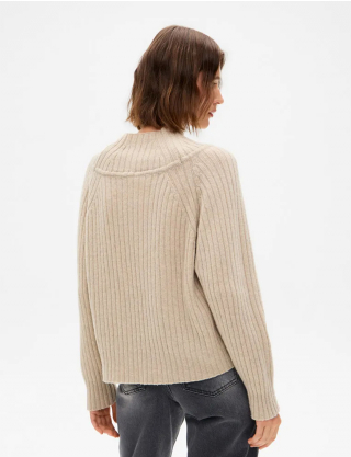 Картинка Жіночий бежевий кашеміровий светр з високою горловиною