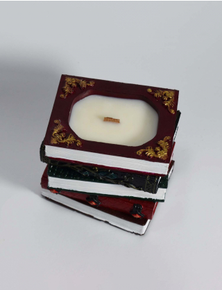 Картинка Свічка "Stories of Hogwarts" з ароматом - бананово-горіховий хліб