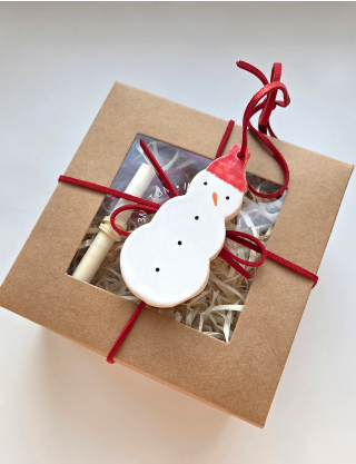 Картинка Новорічна керамічна прикраса [СНІГОВИК]