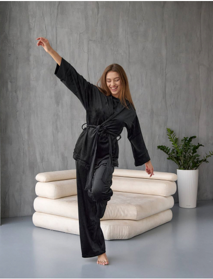 Картинка Тепла піжама трійка з велюру