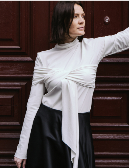 Картинка Гольф жіночий “Against violence” в молочному кольорі