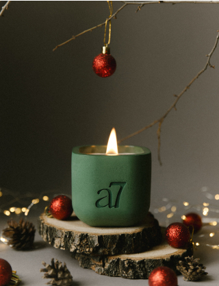 Аромасвічка CHRISTMAS COLLECTION Картинка Аромасвічка CHRISTMAS COLLECTION