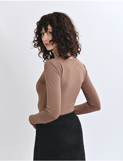 Картинка Лонгслів із довгими рукавами у кольорі мокко